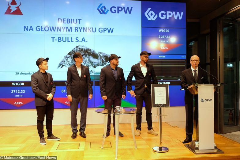 Oficjalne przywitanie spółki T-Bull na warszawskiej giełdzie.