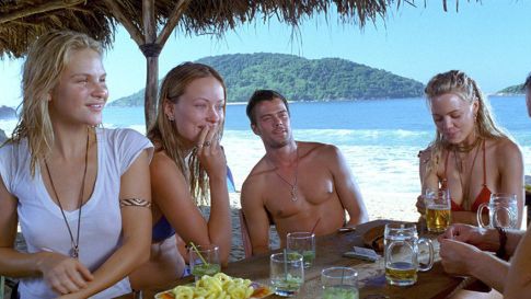 Gwiazdki Turistas wnikną do świata Tronu 1