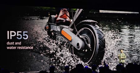 Hulajnoga na trudne drogi. Oto Xiaomi Electric Scooter 4 Ultra