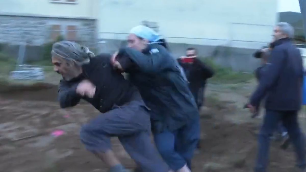 Zakonnica atakująca ekologicznego aktywistę.