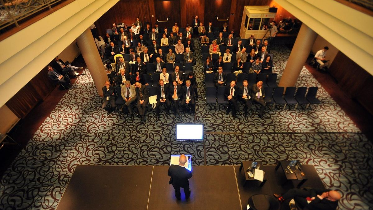 Jakiego lidera potrzebujemy? Jakiego szefa chcemy? Ekspert podkreśla, że takiego, któremu możemy zaufać