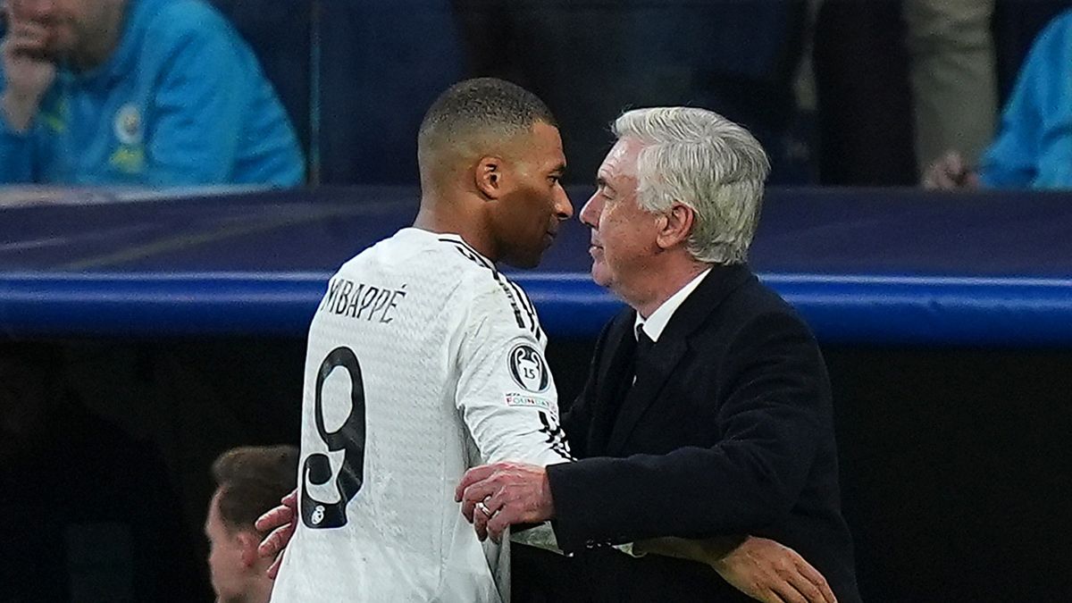 Getty Images / Angel Martinez / Na zdjęciu: Kylian Mbappe i Carlo Ancelotti