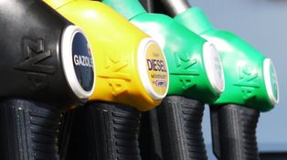 Kierowcy mogą odetchnąć. Paliwa tanieją mimo droższej ropy