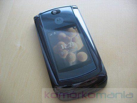 Cellna recenzja: MOTOROLA RAZR2 V8 4