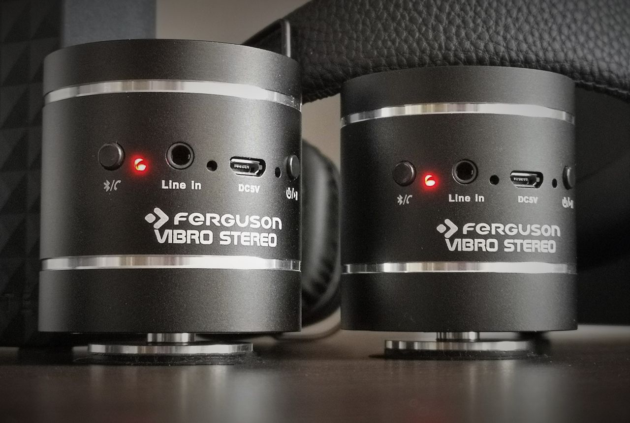 Test Ferguson Vibro Stereo – niech gra muzyka z biurka, podłogi… wanny!