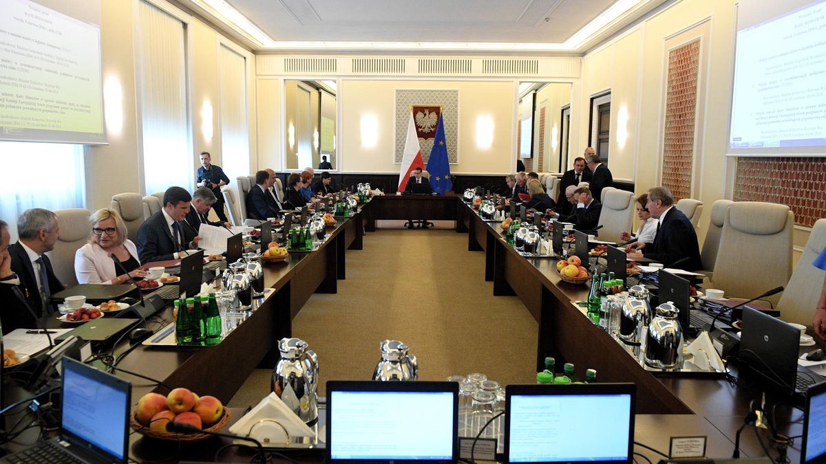 W projekcie zagwarantowano m.in. pieniądze na szkolenia i staże dla służby zdrowia