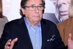 Janusz Gajos ostro o polskiej polityce. "Mały człowiek jednym ruchem ręki podzielił polskie społeczeństwo na pół"