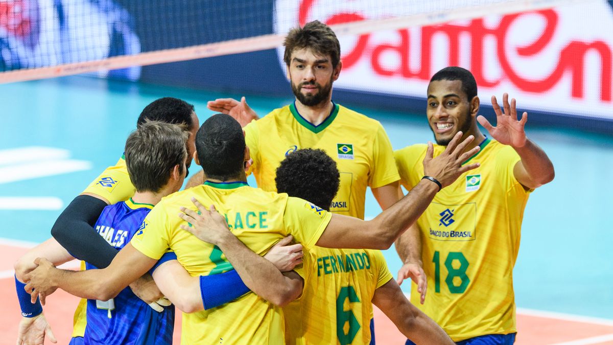 Zdjęcie okładkowe artykułu: Materiały prasowe / FIVB / Na zdjęciu: siatkarze reprezentacji Brazylii