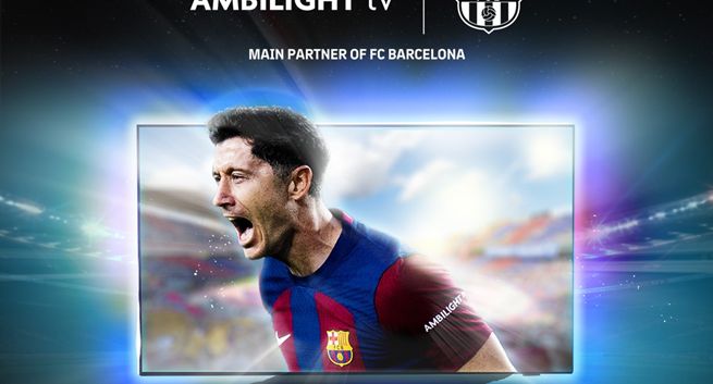 Robert Lewandowski reklamuje telewizor Philips