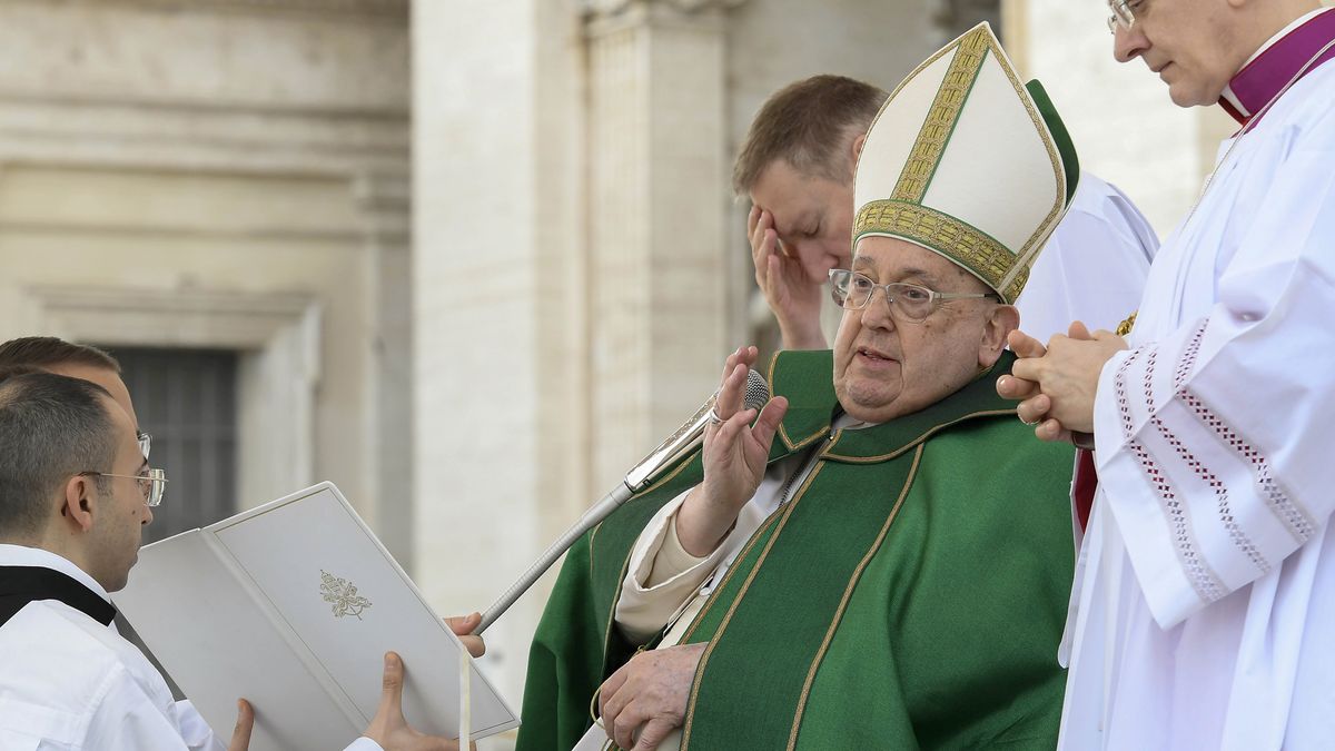 Papież Franciszek. Zdjęcie archiwalne 