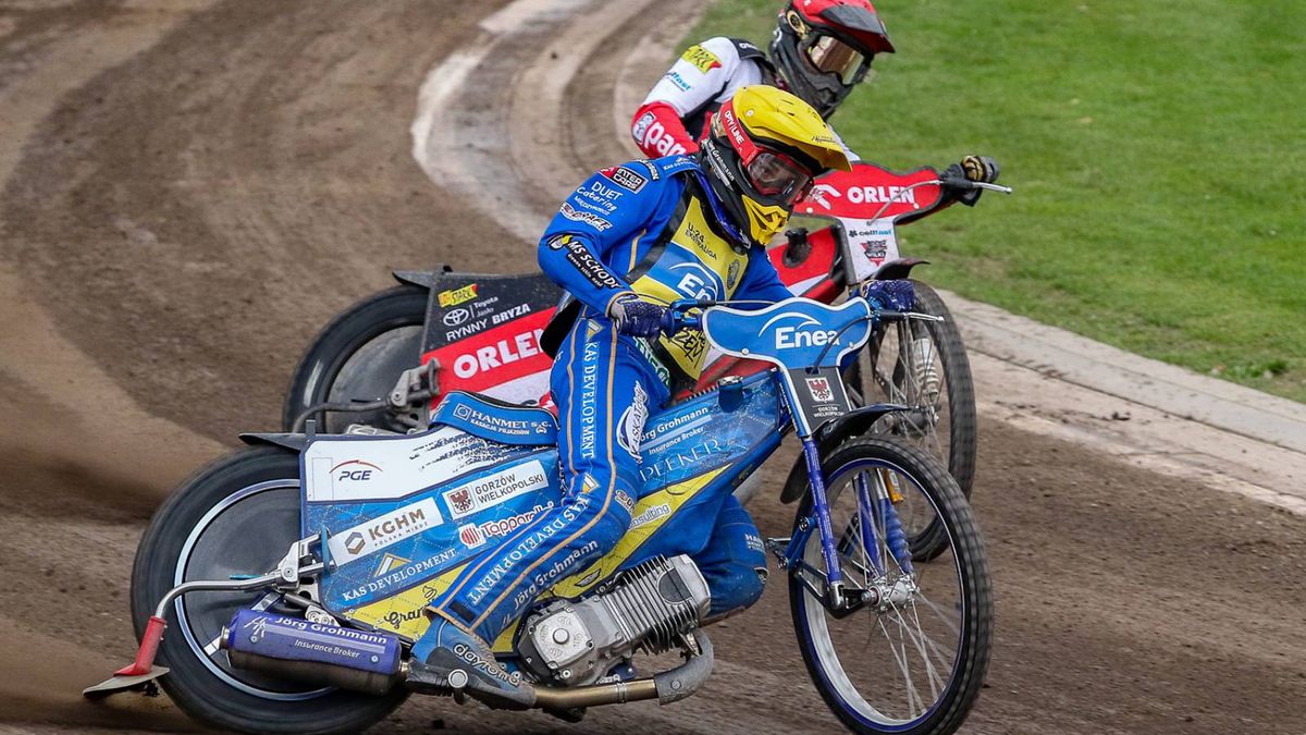WP SportoweFakty / Michał Krupa / Na zdjęciu: Oskar Paluch w kasku żółtym