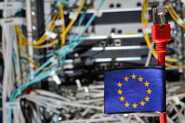 Komisja Europejska chce rozwijać Open Source i urealnić koszty własnościowego oprogramowania