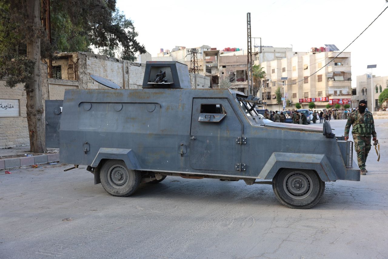 Israel strikes near Damascus amid vows to protect Syrian druze