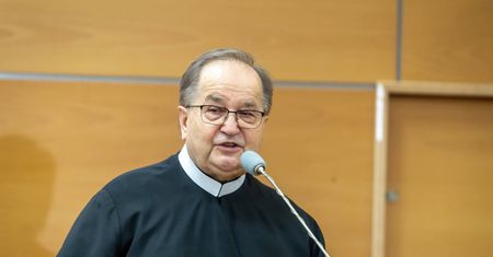 Tadeusz Rydzyk stanie przed sądem. Watchdog złożył akt oskarżenia