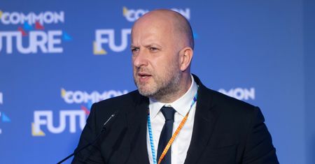 Współpracownica prezesa rządowej agencji skazana. Są już konsekwencje