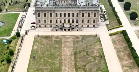 Historyczny ogród wyłonił się spod trawy. Wszystko przez rekordowe upały