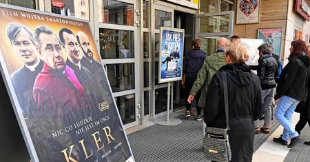 Producent filmu Kler będzie musiał oddać pieniądze z dotacji państwa