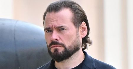Krzysztof Stanowski STRACIŁ PRAWO JAZDY. Pędził 110 km/h w terenie zabudowanym. Teraz tłumaczy: "No i spoko, następne trzy miesiące na rowerze"