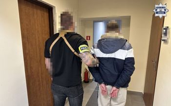 Jaworzno: Chciał pomóc wnukowi. 33-latek okradł go i uciekł