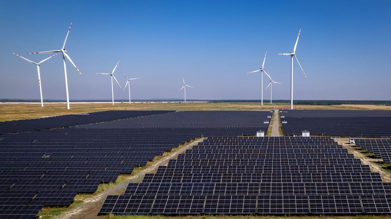 Energia dla 100 tys. domów. ORLEN rozwija gigantyczny projekt OZE