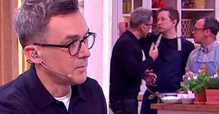 "Pytanie na śniadanie". Maciej Kurzajewski nagle wstał w czasie rozmowy. Co się stało?