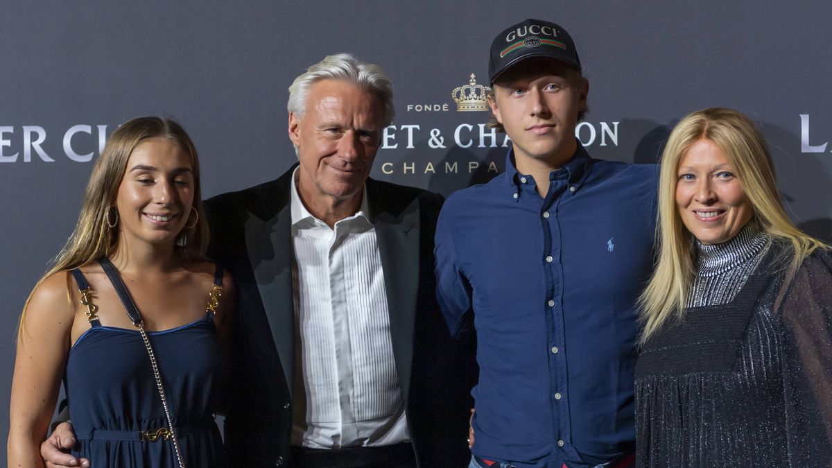 PAP/EPA / MARTIAL TREZZINI / Na zdjęciu: Bjoern Borg (drugi z lewej) i jego syn Leo (drugi z prawej)