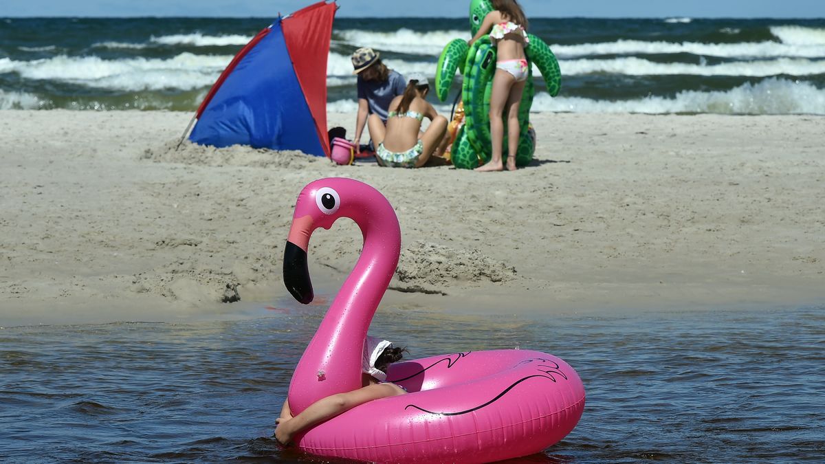 Rząd chce pobudzić rodzimą turystykę przy pomocy specjalnego bonu.