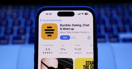 Aplikacje randkowe mają duży problem. Bumble zmienia się nie do poznania