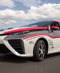 Sportowy debiut Toyoty Mirai w Rajdzie Niemiec