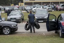 Polska jest motoryzacyjnym skansenem. 71 proc. aut ma więcej niż 10 lat