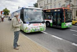 Ustąp autobusowi albo czekaj na karę