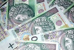 "Ktoś tu wylał wodę, którą umyto zwłoki..."