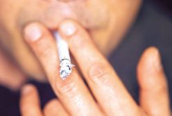 Mężczyznom równie trudno rzucić palenie jak kobietom