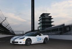 Chevrolet Corvette poprowadzi wyścig w Indianapolis