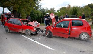 Bezprawne zapisy w umowach o ubezpieczenie samochodu