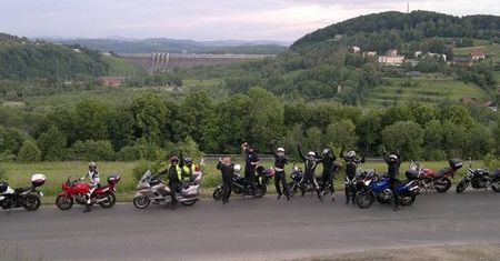 Motocykliści w podróży dookoła Polski