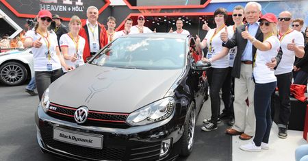 Golfy GTI w wersji Black oraz White. Który wybierzesz?
