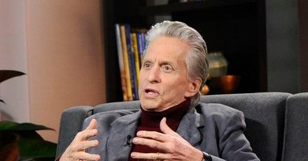 Michael Douglas pokonał raka