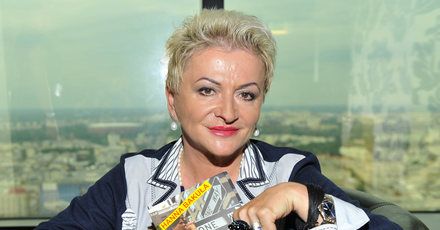 Promocja książki Hanny Bakuły „Samiec alfa”