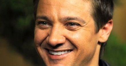 Jeremy Renner nie ma czasu na miłość