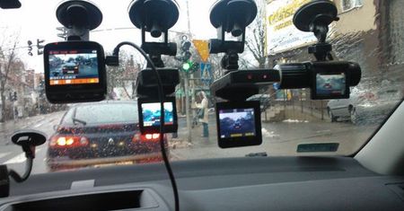 Kamera samochodowa: przydatny element czy niepotrzebny gadżet?