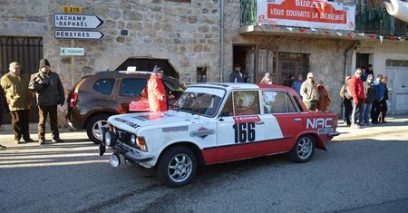Paweł Molgo w Fiacie 125p na trasie Monte Carlo