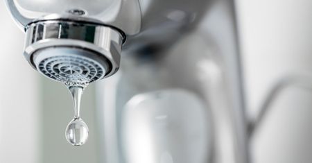 Wydajesz 30 zł, a oszczędzasz 900 zł. Prosty sposób na niższe rachunki za wodę