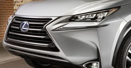 Lexusy z Chin później