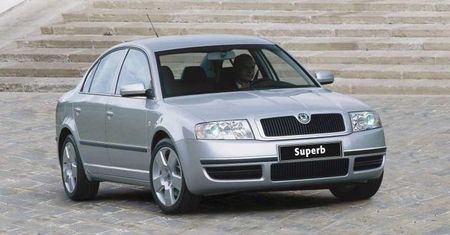 Skoda Superb I: budżetowa limuzyna