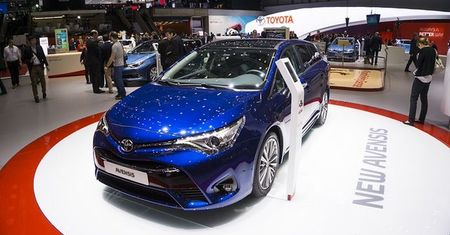Przeszło 1000 zamówień na nową Toyotę Avensis w Polsce
