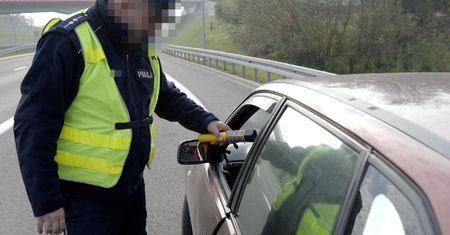 Łapówki odchodzą do lamusa?