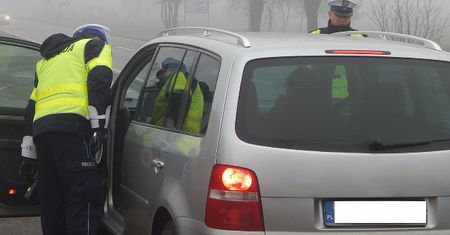 Policja będzie badała spaliny. Kto powinien się obawiać?