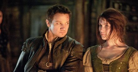 Jeremy Renner zauroczony Gemmą Arterton