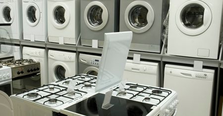 Pralki toną w kryzysie - duży sprzęt AGD wymieniamy najrzadziej